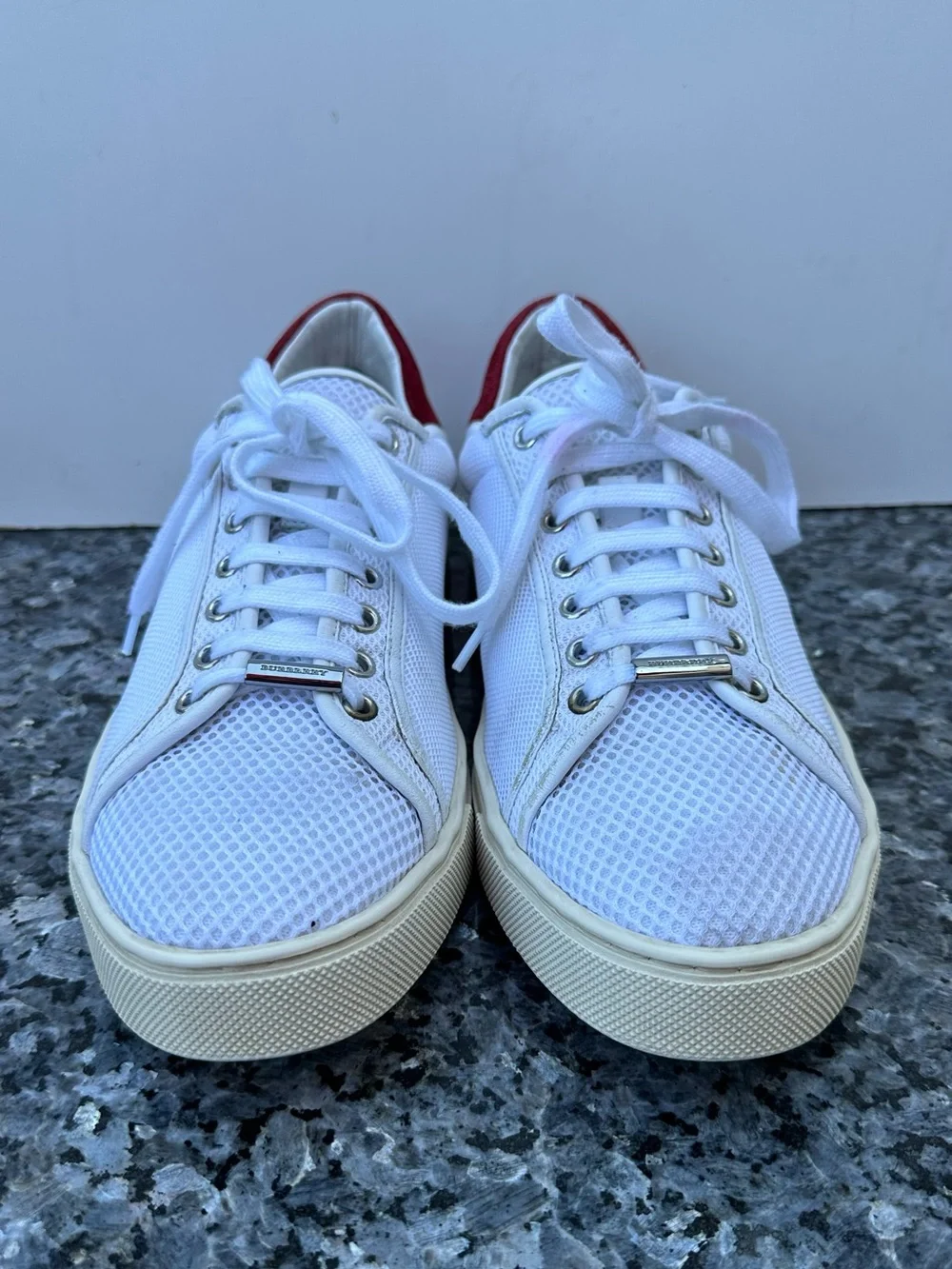 Burberry White Low-Top Men's Sneakers with Red  mesh leather trim men’s SZ 43